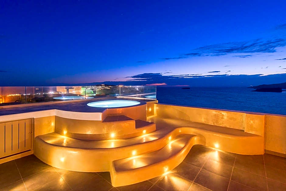 Caldera's Dolphin Suites