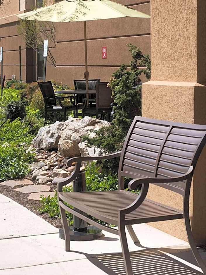 Hampton Inn By Hilton And Suites Woodstock