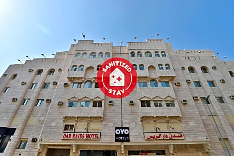 OYO 167 Dar Al Raies Hotel