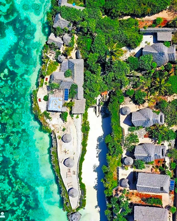 Mtende Beach Bungalows