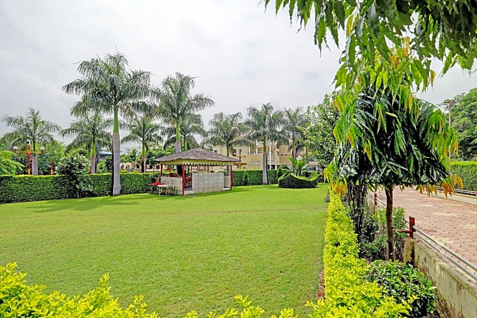 OYO Hotel Kubervatika