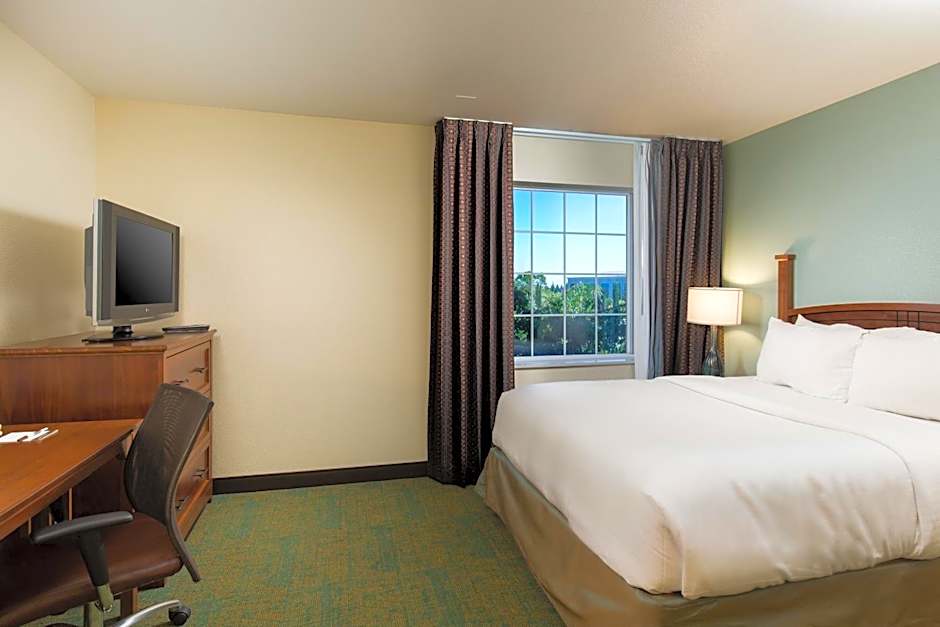 Staybridge Suites Sacramento Airport Natomas – Sacramento, CA