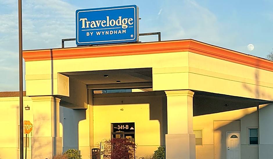 Travelodge by Wyndham Bellmawr