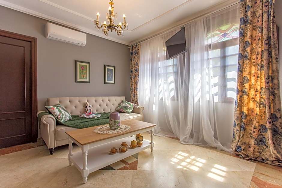 Apartamentos Gaudi Style