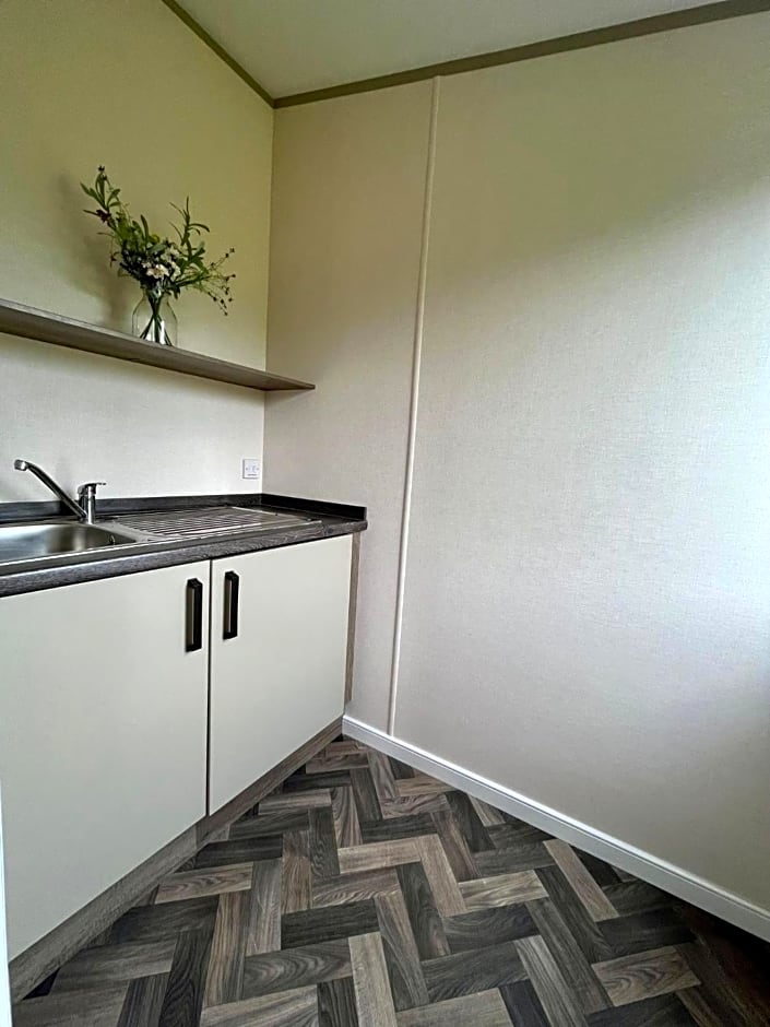 Buttercup Lodge With Hot Tub