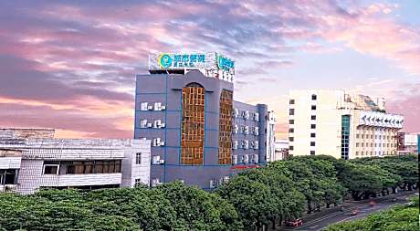 City Comfort Inn Yulin Jincheng Center Municipal Government