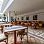 Ingleses Praia Hotel