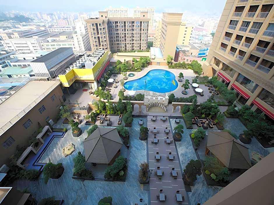 Babylon Hotel