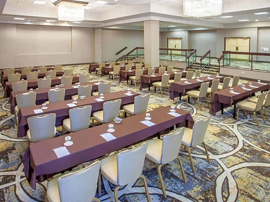 Radisson Hotel Memphis - University
