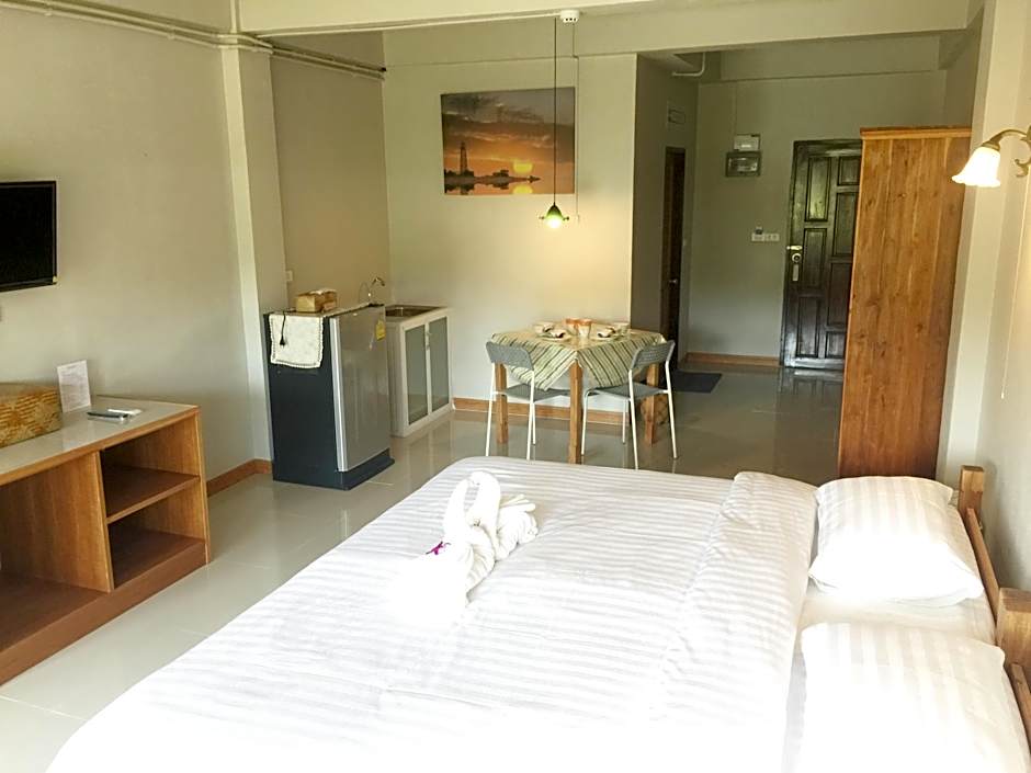 Baan Bangrak Residence