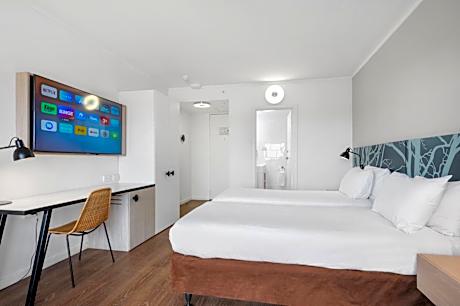 The Plaza Hotel Kalgoorlie