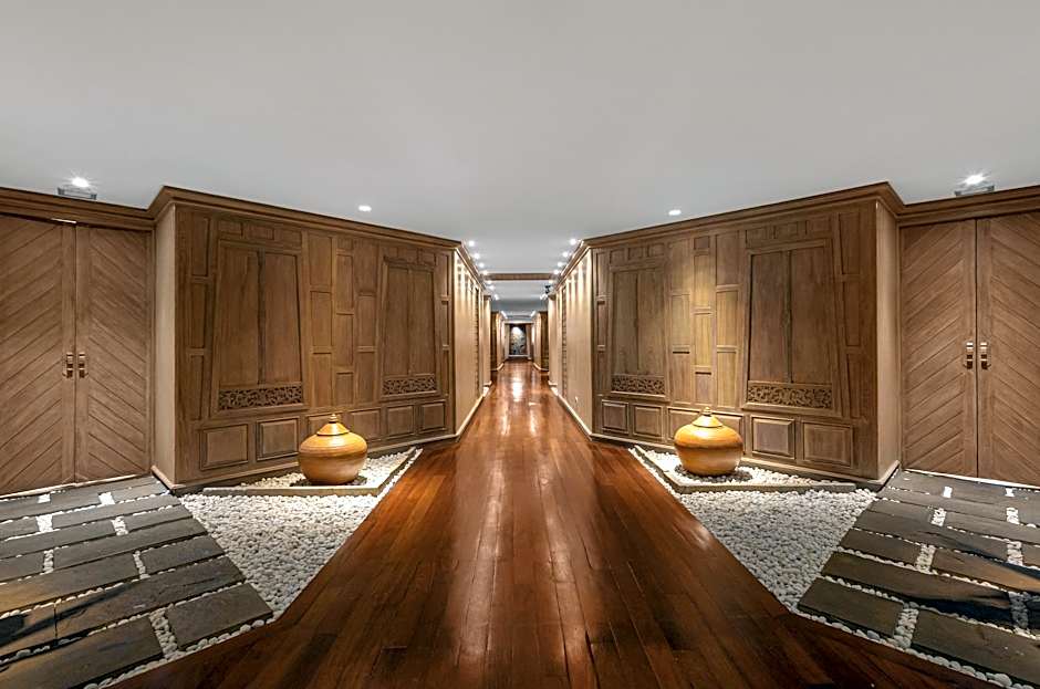 Royal Wing Suites & Spa Pattaya