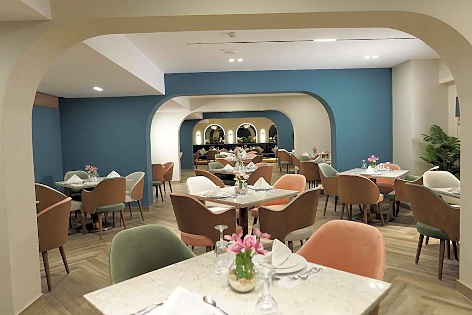 The Grand Plaza Hotel