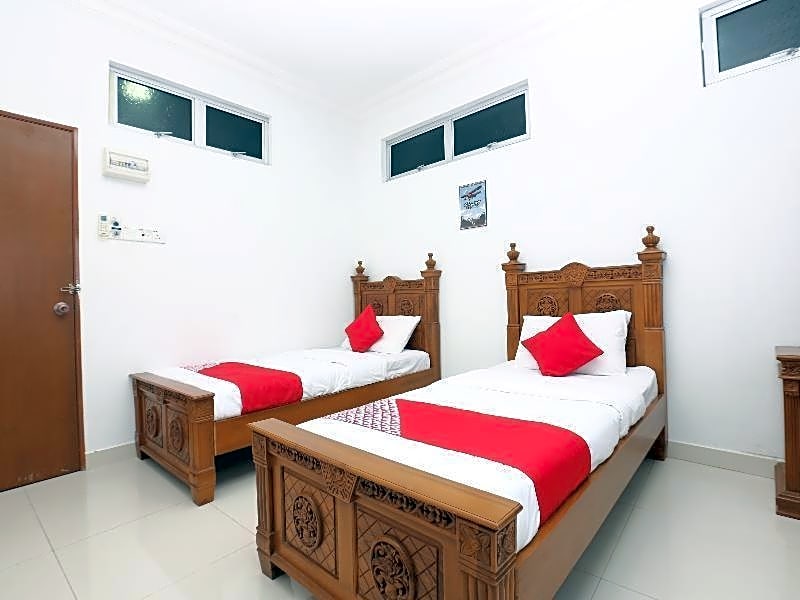 OYO 89435 Nusantara Group Hotel