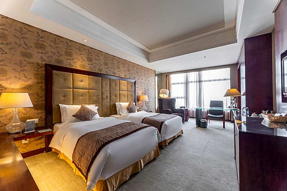 XinHua JianGuo Hotel