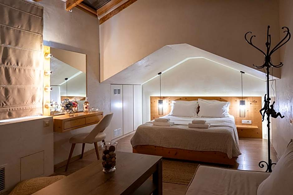 Panellinion Luxury Rooms