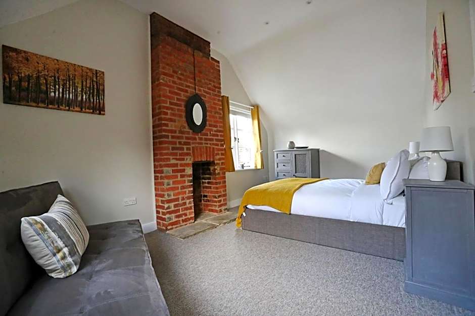 Photo 1 of 3 of 2 Bedroom