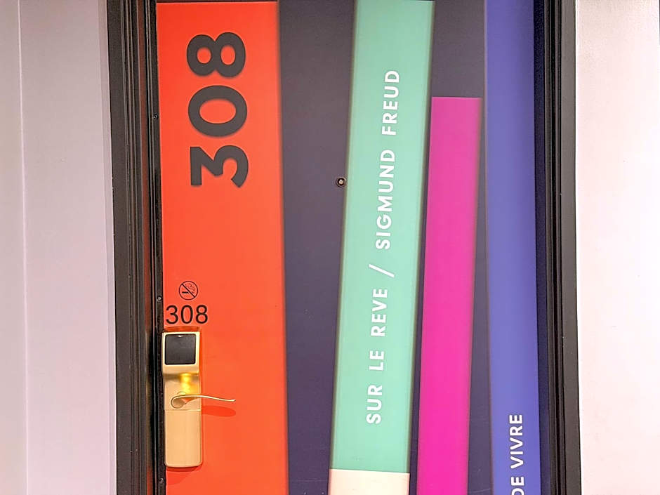 Ibis Styles Paris Tolbiac Bibliotheque