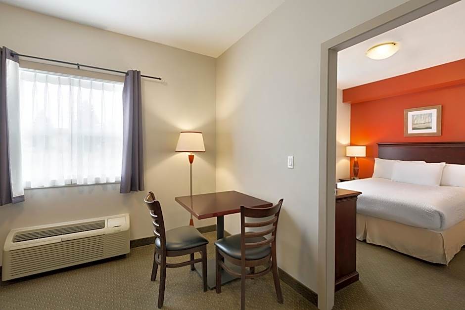 Travelodge by Wyndham Kindersley