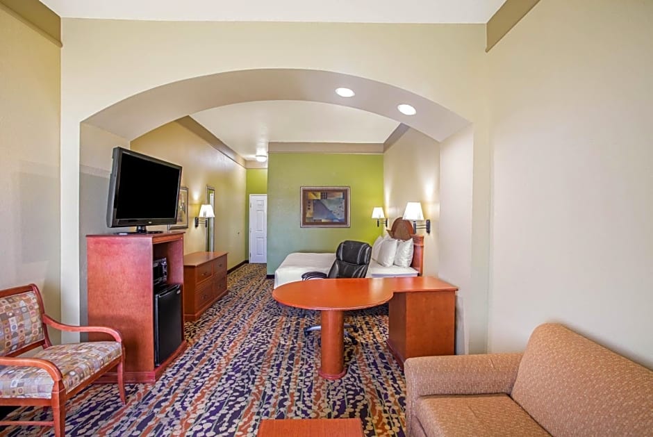 La Quinta Inn & Suites by Wyndham Belton - Temple South