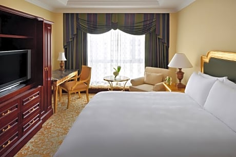 Business Suite, Executive lounge access, 1 Bedroom Suite