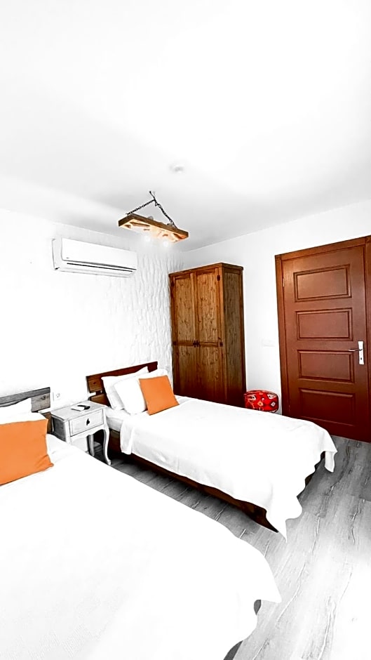Pupa Alaçatı Butik Otel