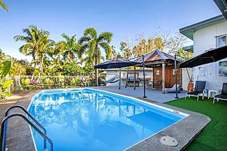 Bush Village Holiday Cabins