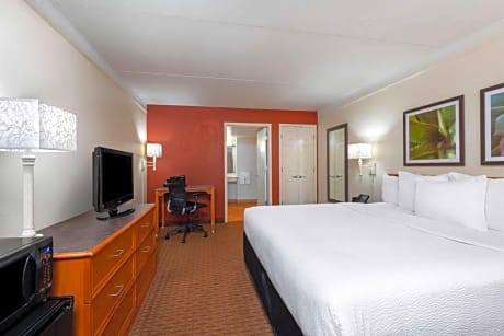 ROOM, KING BED, ACCESSIBLE Breakfast