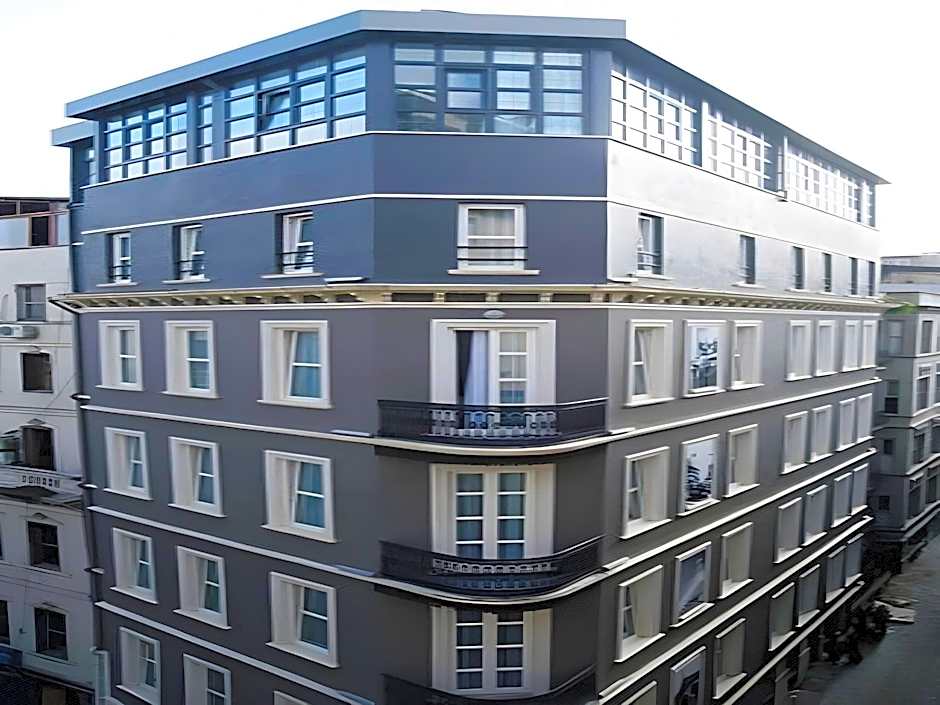 Petros Boutique Hotel