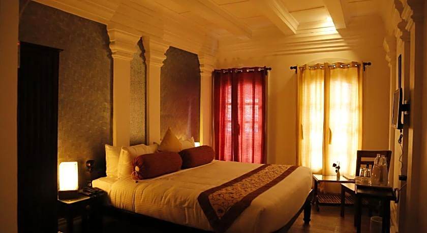 Le Chateau - A Heritage Boutique Hotel