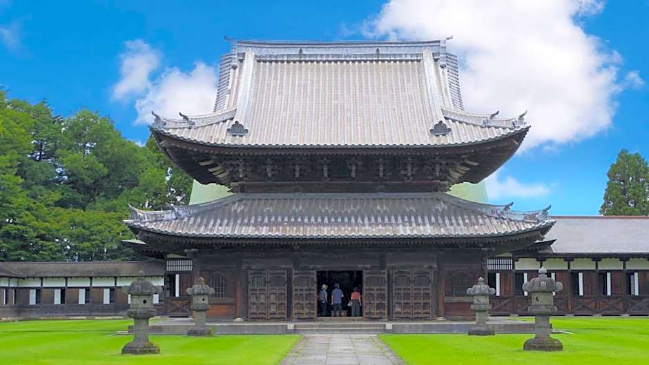 Toyoko Inn Shin takaoka eki Shinkansen Minami guchi