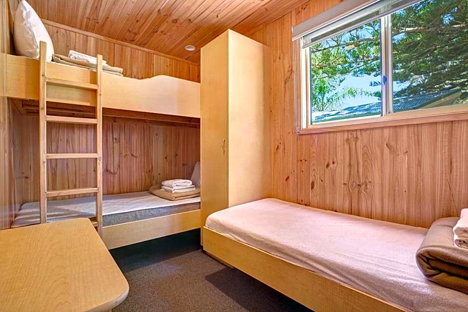 Seven Mile Beach Holiday Park