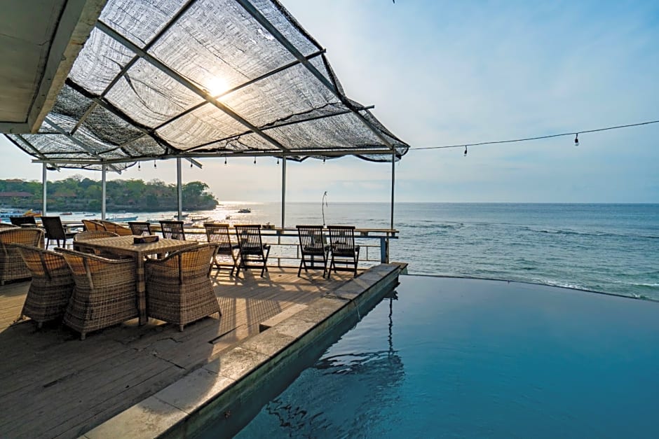 Mushroom Beach Bungalows by ZUZU