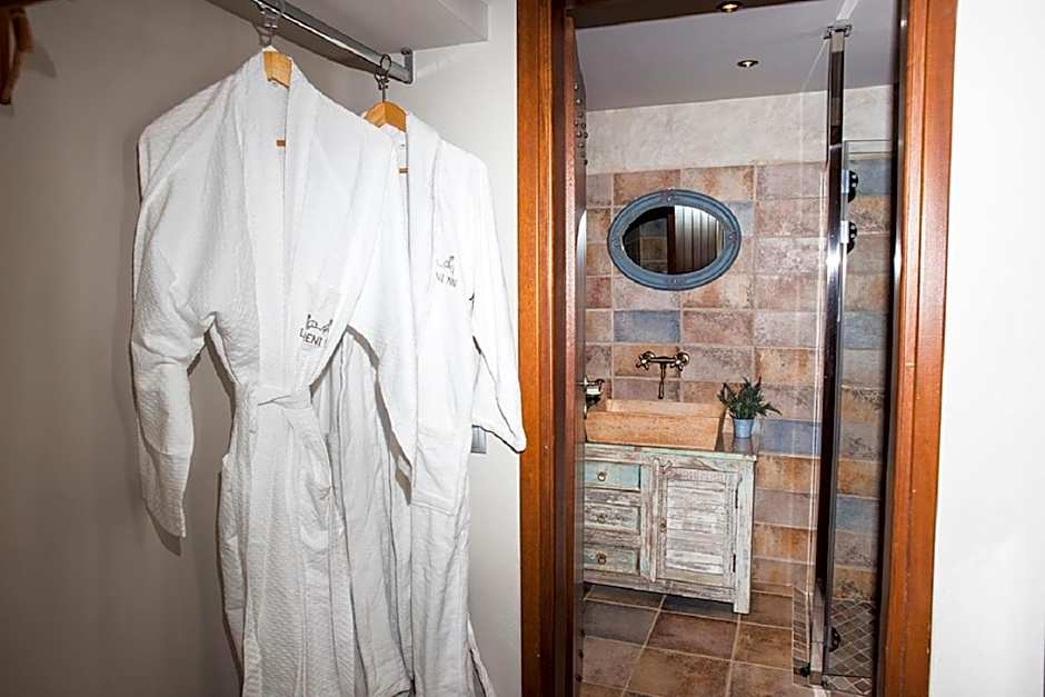 Limeni Inn Boutique Hotel Adults only 12plus