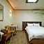 Buan Tree California Hotel