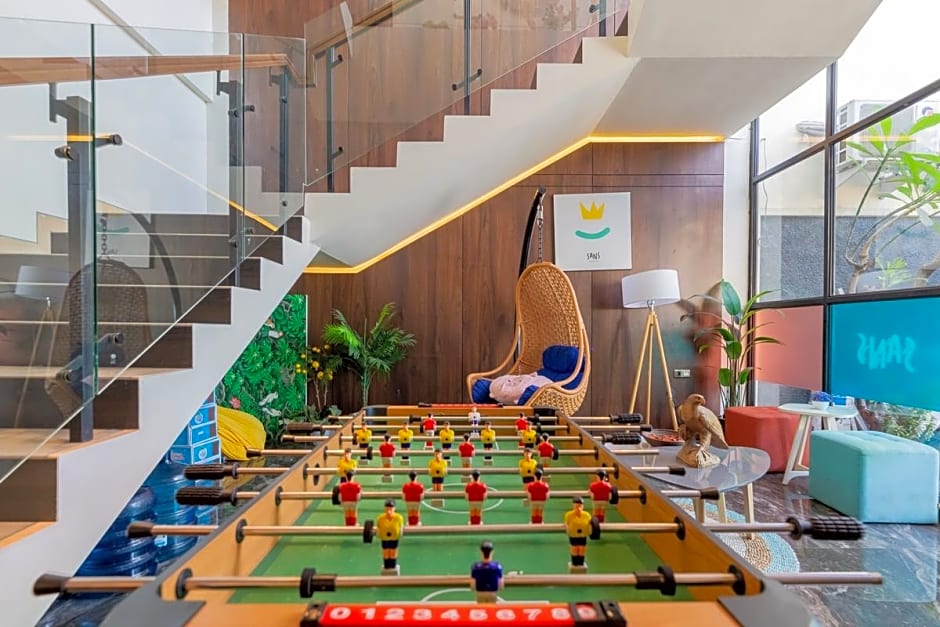 Sans Hotel Box Mansion Surabaya by RedDoorz