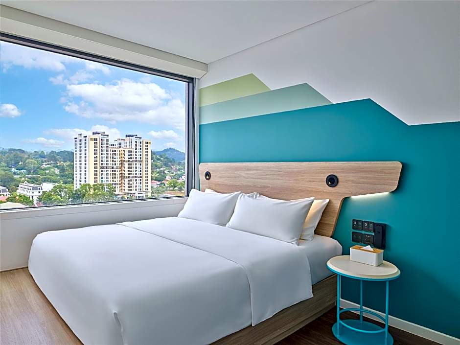 Tru by Hilton Lang Son City Centre