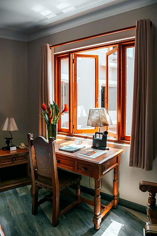 Hotel Antigua Miraflores