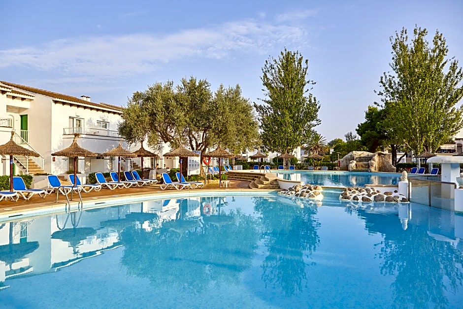 Seaclub Mediterranean Resort