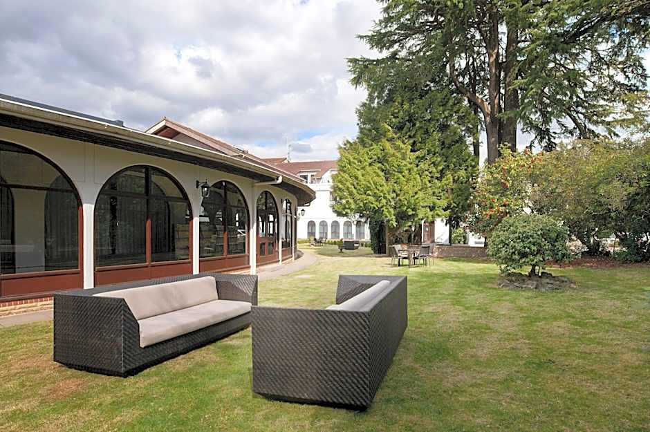 Copthorne Effingham Gatwick Hotel