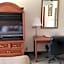 Iberia House & Suites
