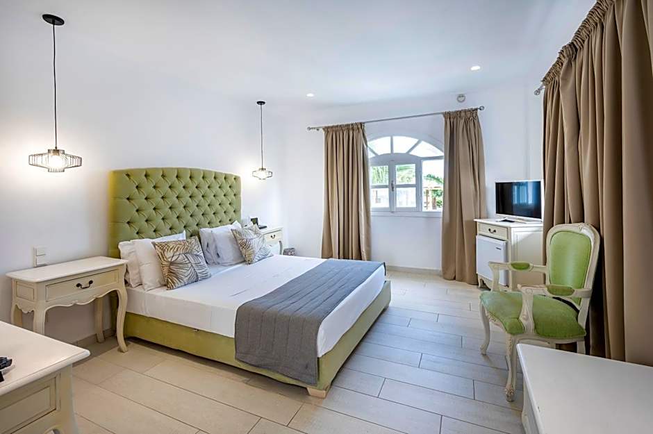 Smy Mediterranean White Santorini