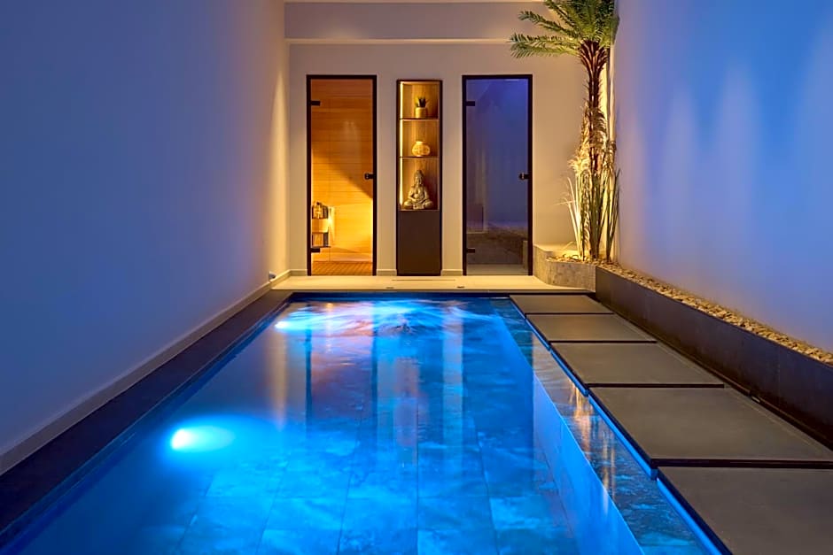 SEA ZANTE Luxury Beachfront Retreat