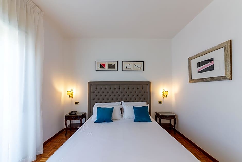 Hotel Sakura, Sure Hotel Collection by Best Western