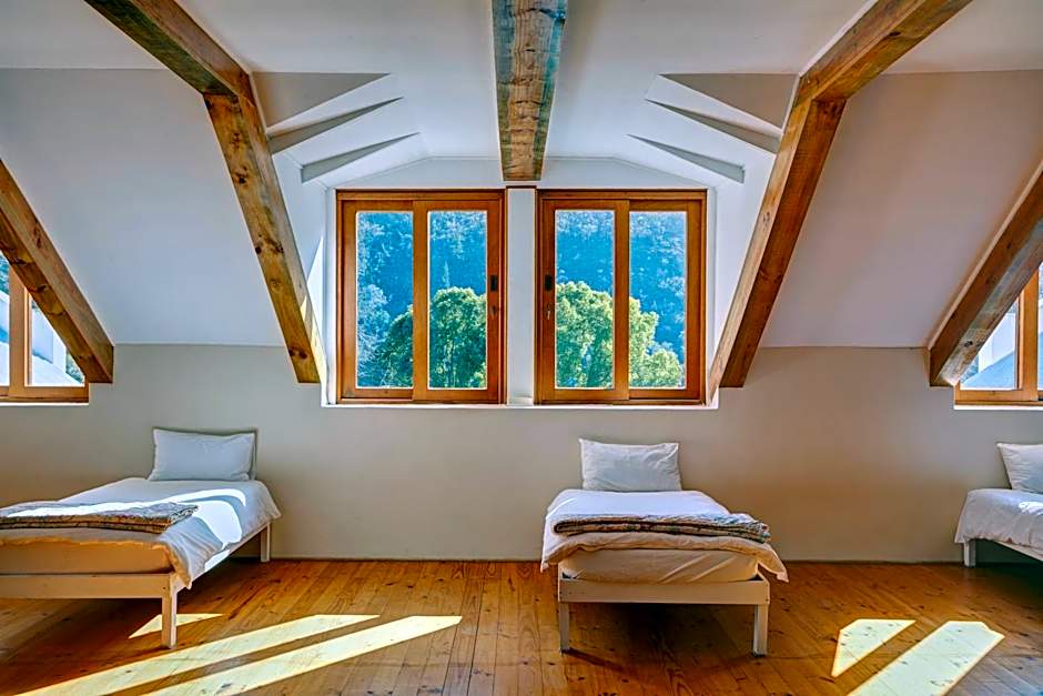 Somerset Gift Getaway Farm