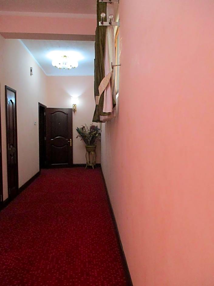 Imperial Royale Hotel