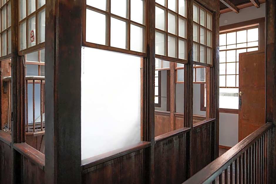 HosteLit, Capsule Hostel