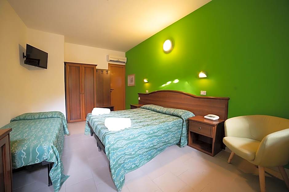 Hotel Villa A Mare