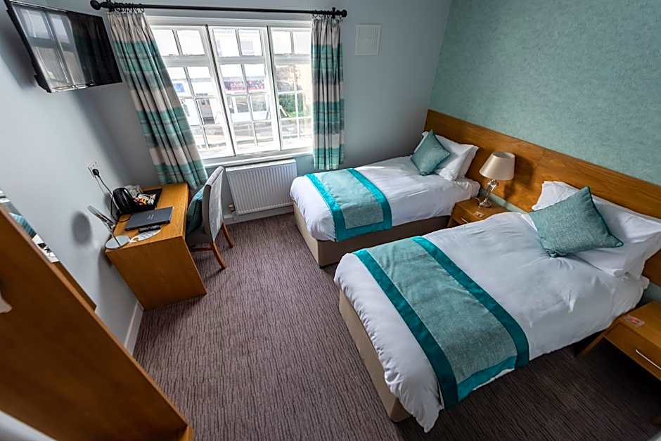 Photo 1 of 9 of 1 Double Bed or 2 Beds
