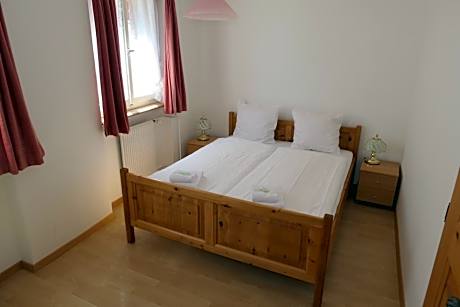 Double Room with Shared Toilet